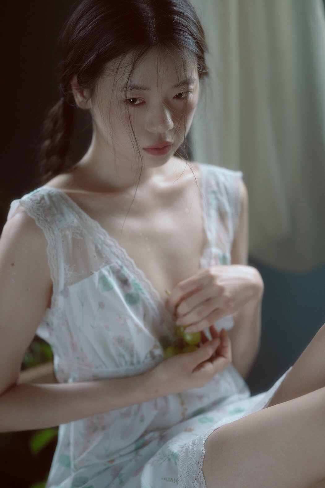 YiTuYu艺图语 Vol.9133 Cai Jing Fan (16P) Cover Photo