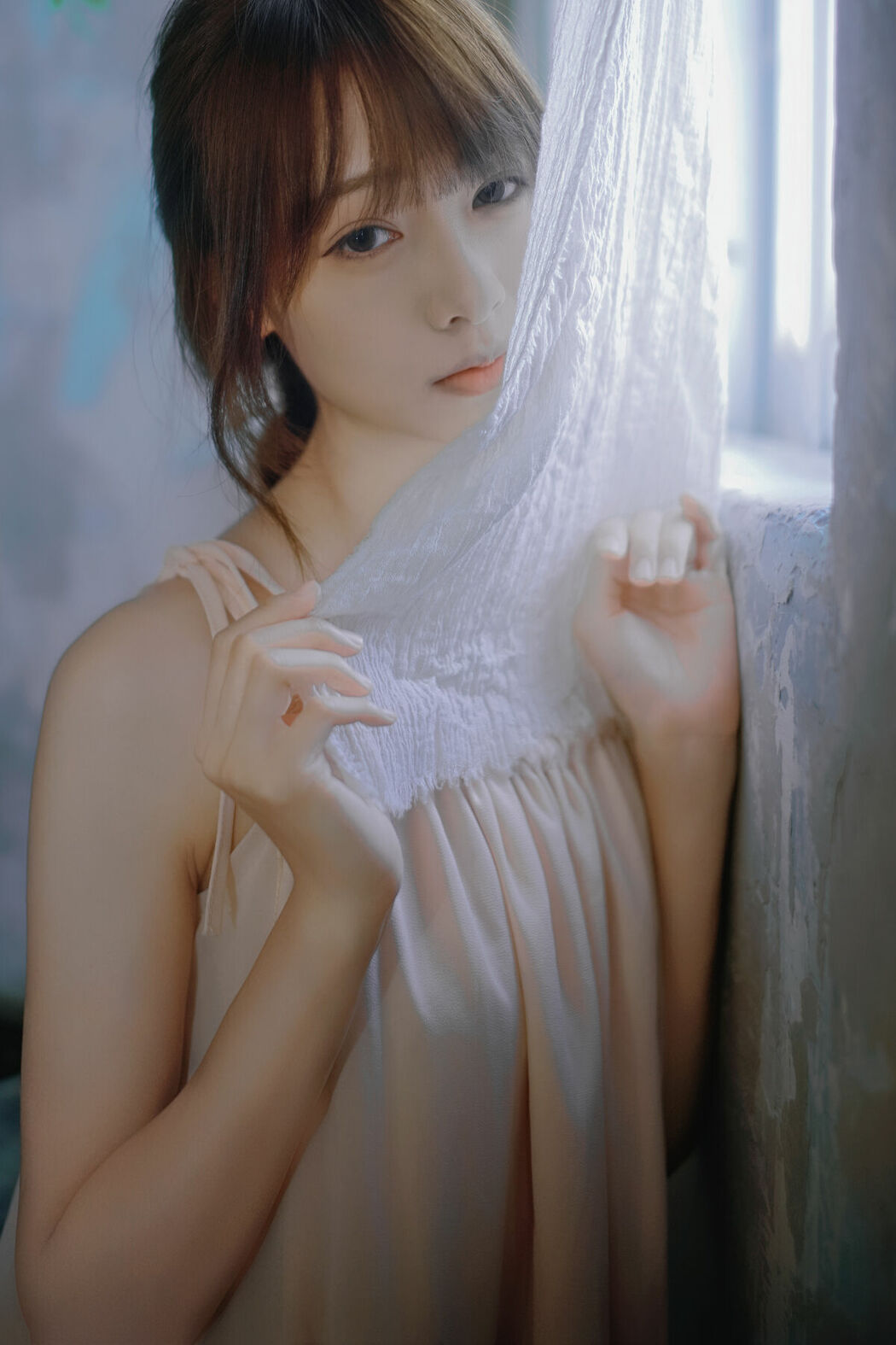 YiTuYu艺图语 Vol.9137 Kan Bu Qing Xiao Gui (42P)