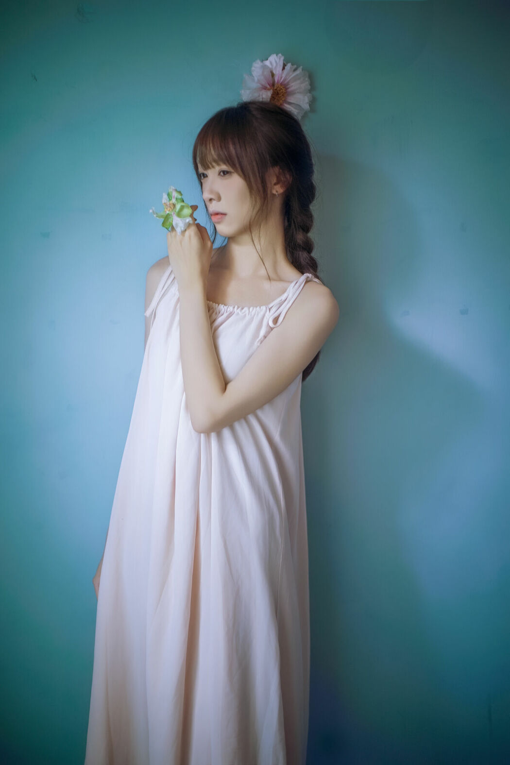 YiTuYu艺图语 Vol.9137 Kan Bu Qing Xiao Gui (42P)