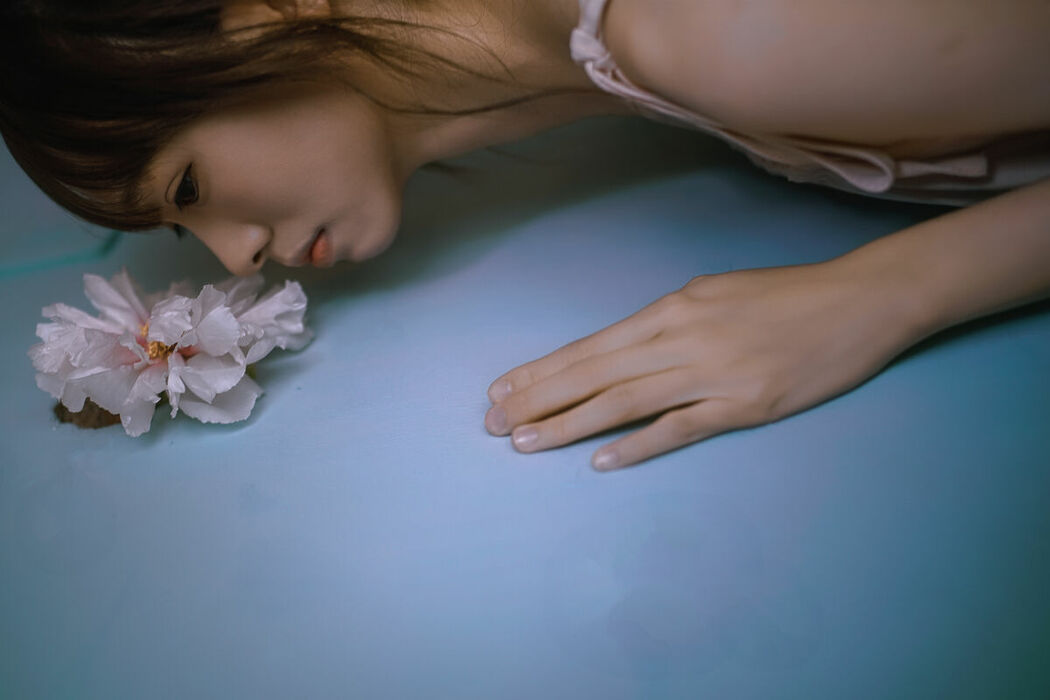 YiTuYu艺图语 Vol.9137 Kan Bu Qing Xiao Gui (42P)