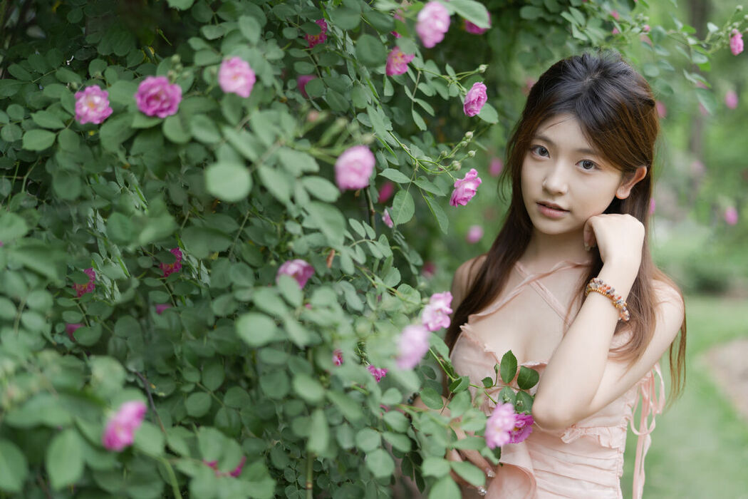 YiTuYu艺图语 Vol.9140 Gao Leng Xiao Bie Tu (29P)