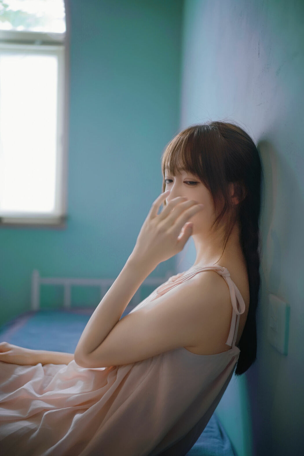 YiTuYu艺图语 Vol.9137 Kan Bu Qing Xiao Gui (42P)