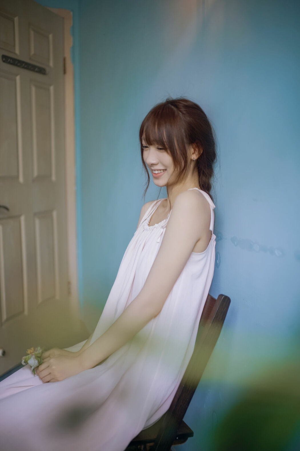 YiTuYu艺图语 Vol.9137 Kan Bu Qing Xiao Gui (42P)