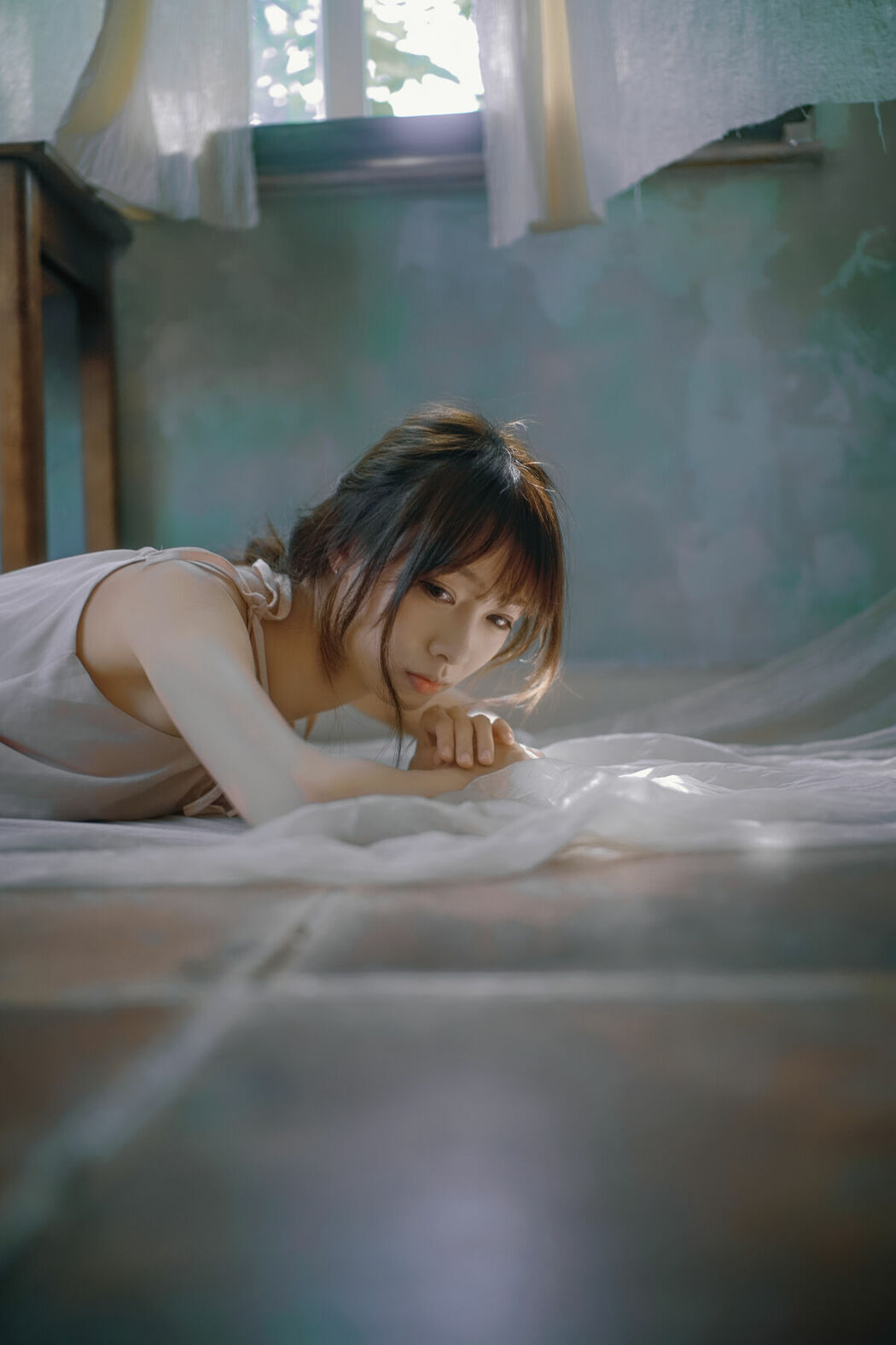 YiTuYu艺图语 Vol.9137 Kan Bu Qing Xiao Gui (42P)