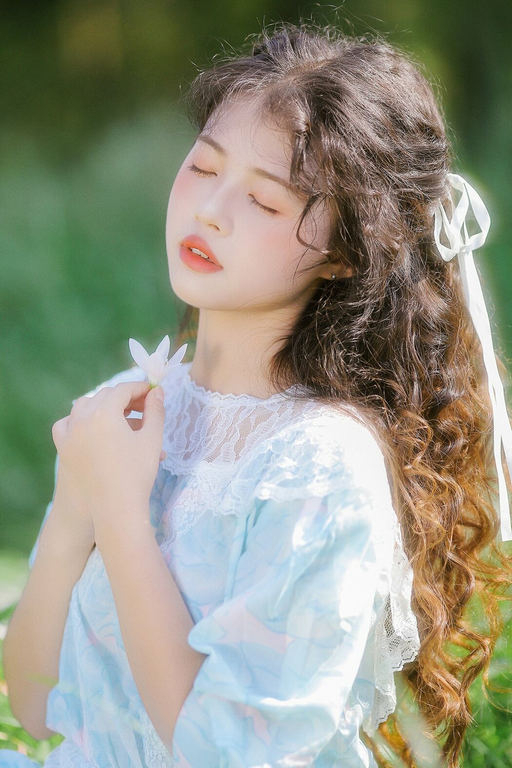 YiTuYu艺图语 Vol.9136 Tu Tu Xiao Tang (28P) Cover Photo