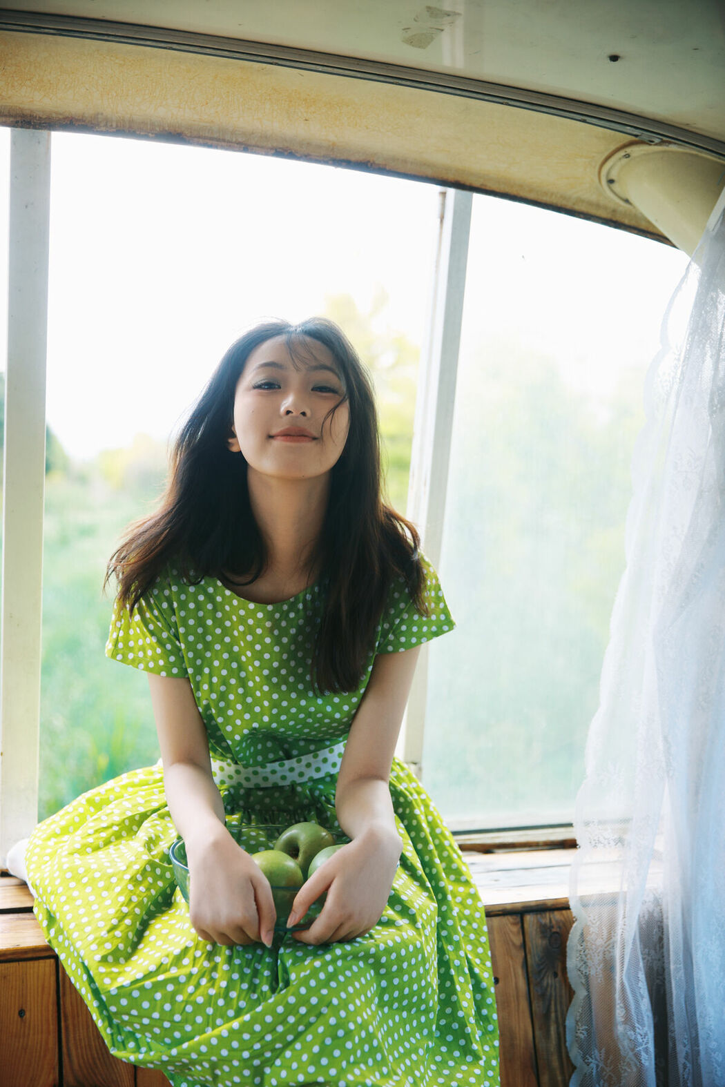 YiTuYu艺图语 Vol.9132 Xiao U (31P)