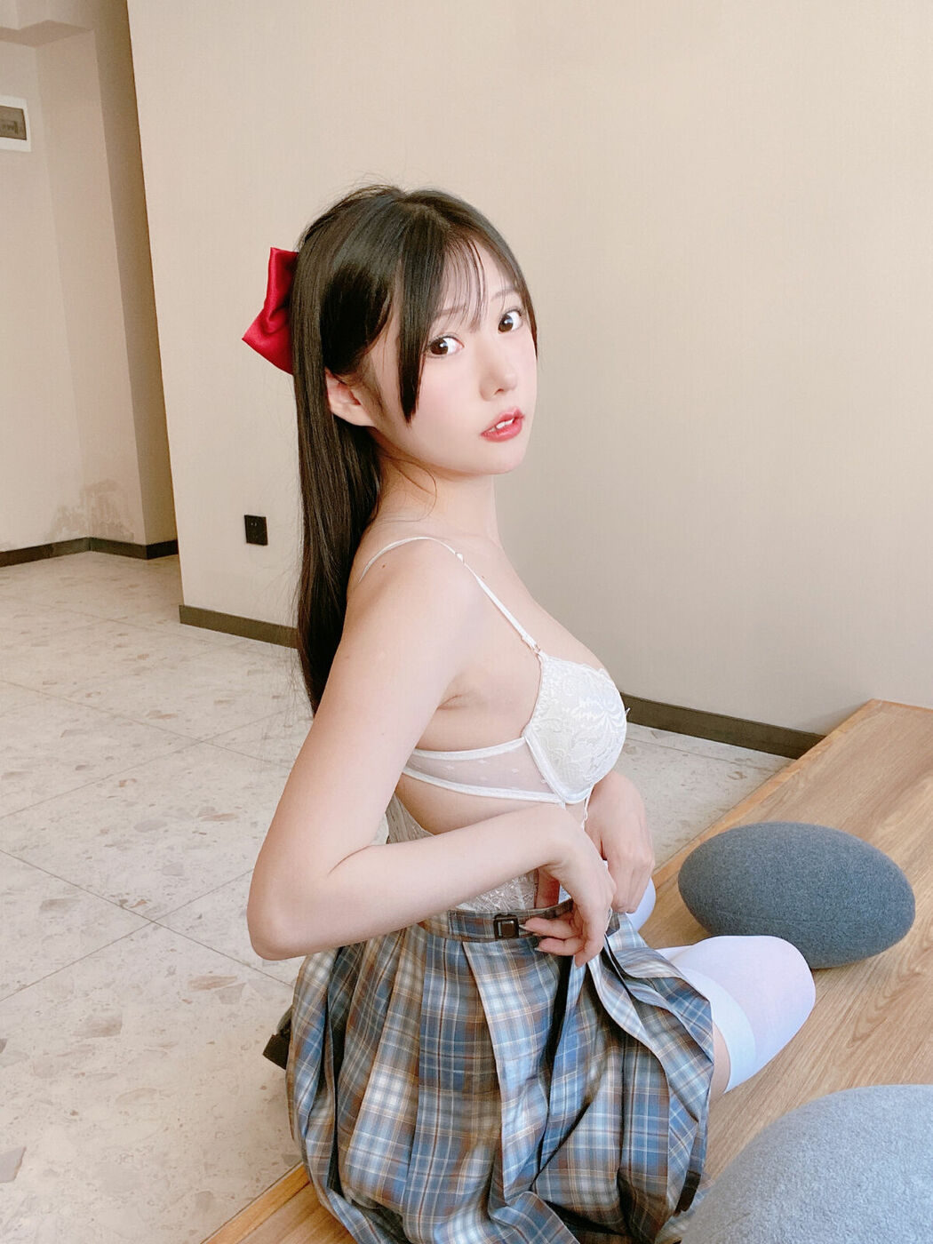 Coser@香草喵露露 – 大象 JK格子裙 (31P)