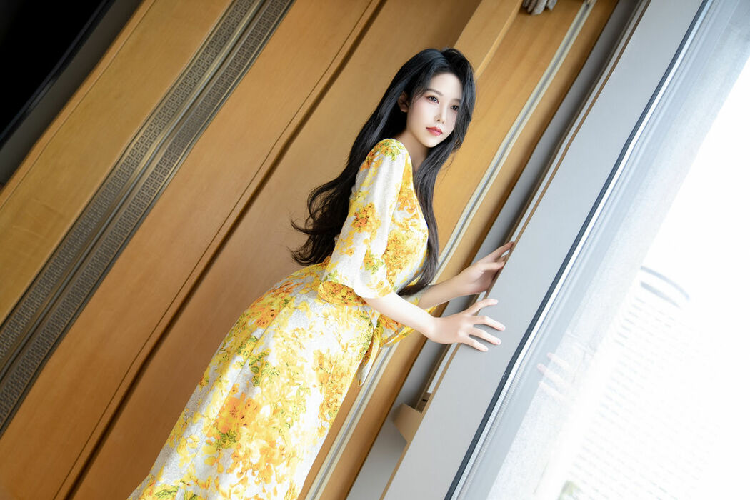 Coser@抖娘-利世 – 出轨人妻 Part01 (53P)