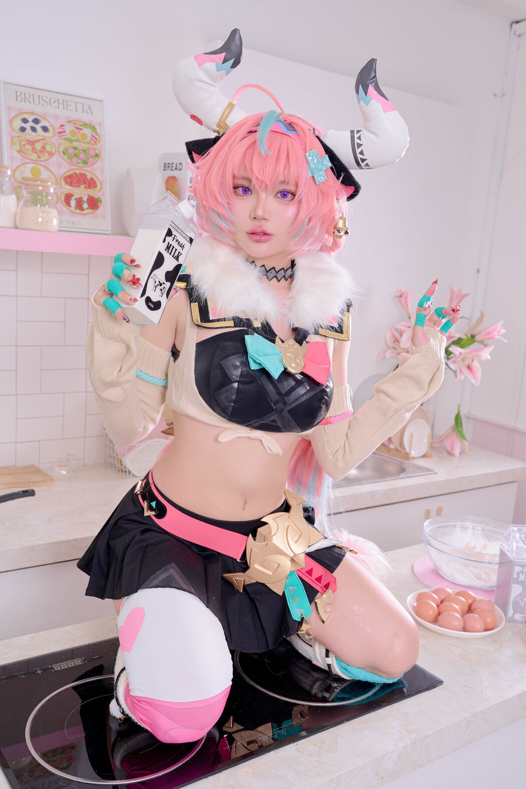 Coser@ZinieQ – Varesa (53P)