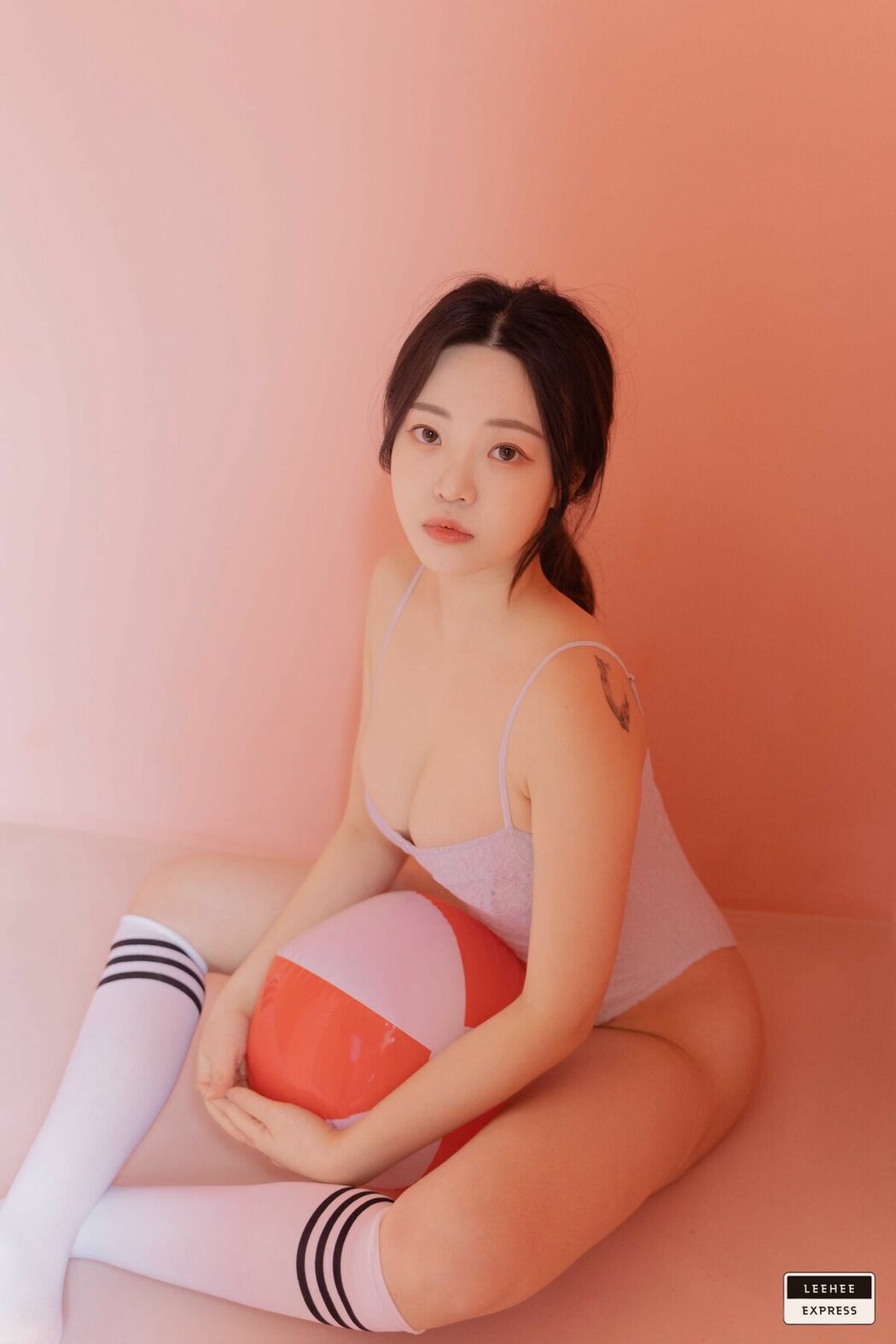 LE LEDG-180 Sunny (75P)