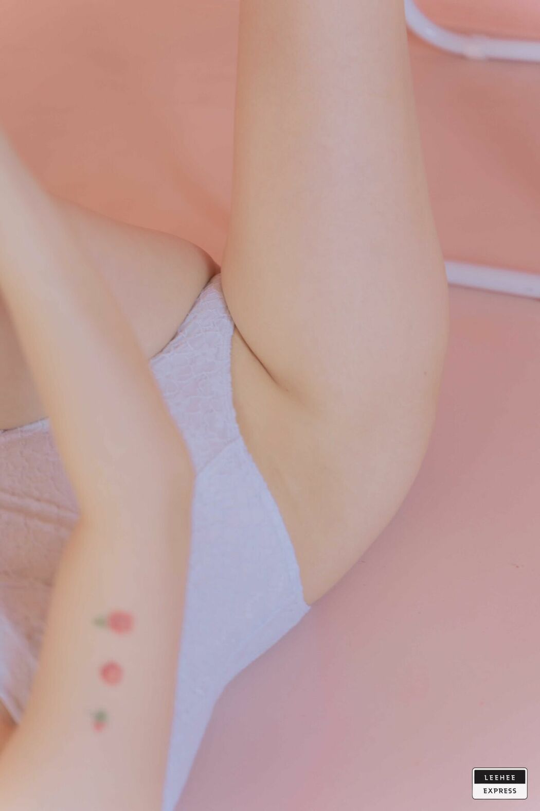 LE LEDG-180 Sunny (75P)