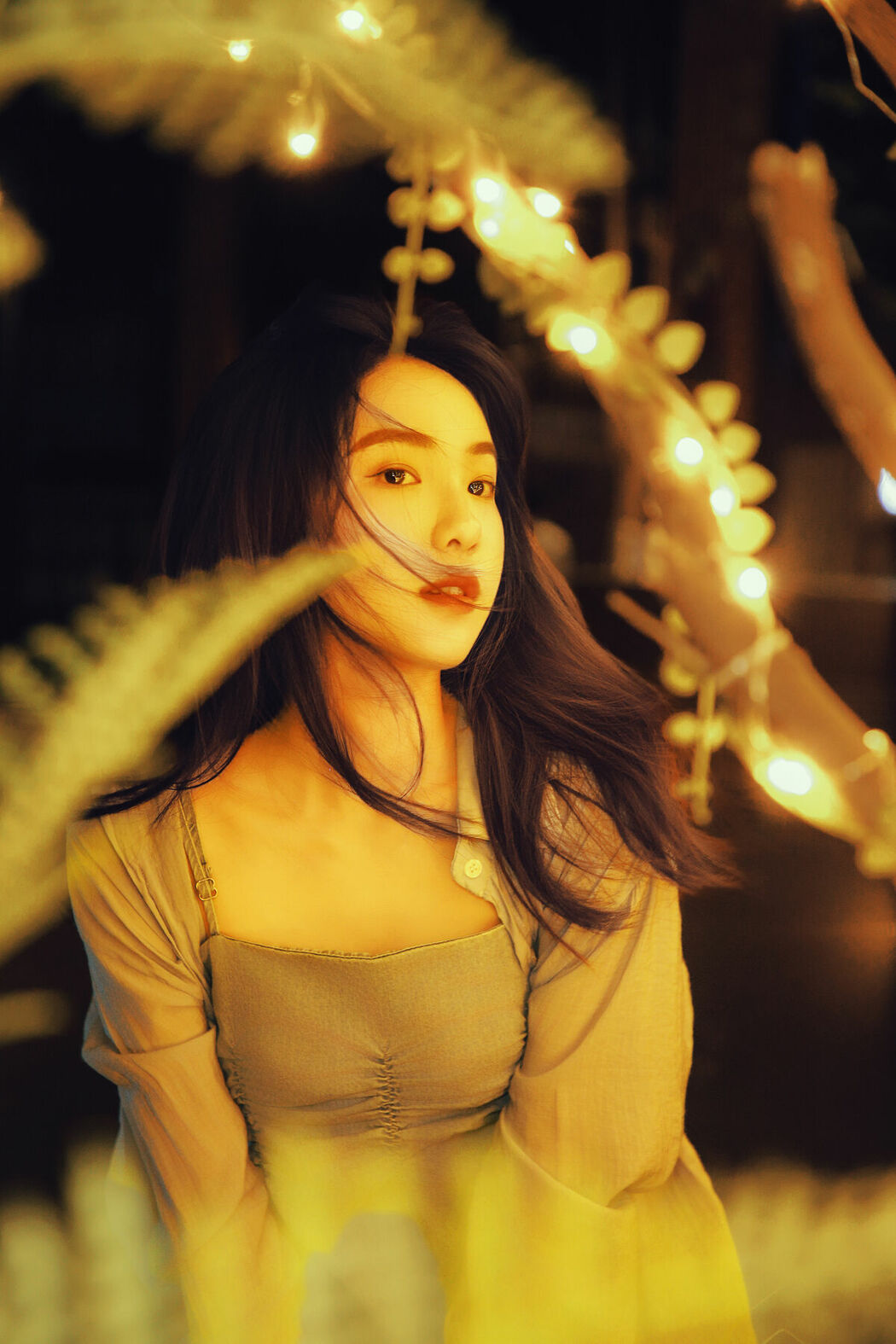 YiTuYu艺图语 Vol.9152 Jian Xiao Cheng (44P)