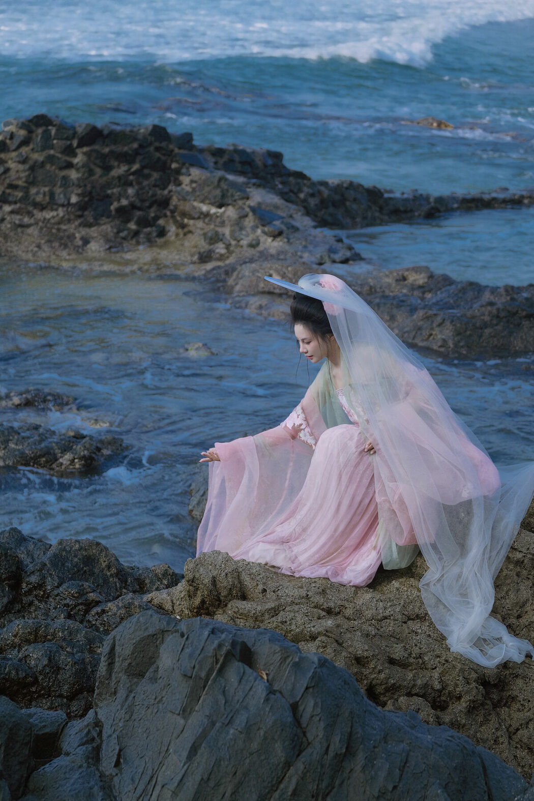 YiTuYu艺图语 Vol.9169 Xiao Guan (20P)