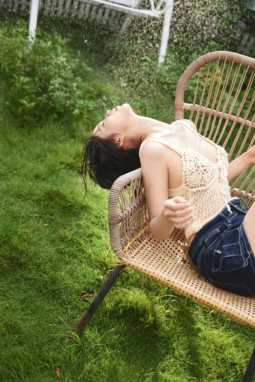 YiTuYu艺图语 Vol.9153 Xiao Xin Yi Yi (17P)