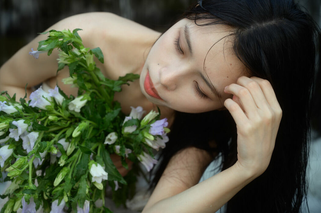 YiTuYu艺图语 Vol.9160 Bei Shang Tian Jiao (17P)