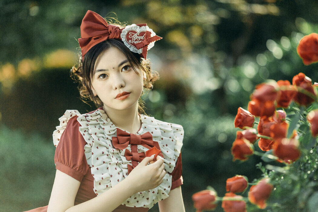 YiTuYu艺图语 Vol.9145 Li Zhi Mi ko (31P)