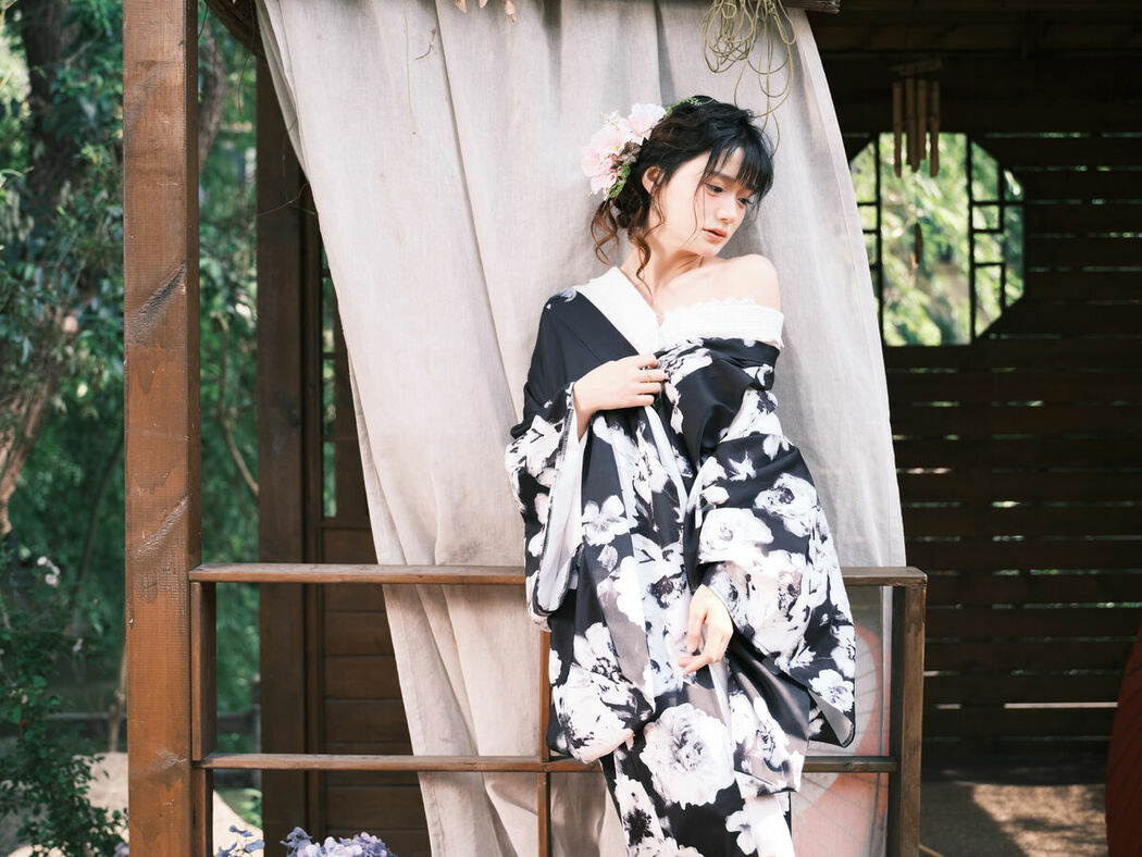 YiTuYu艺图语 Vol.9163 Xiao Shan Zao Jian (48P)