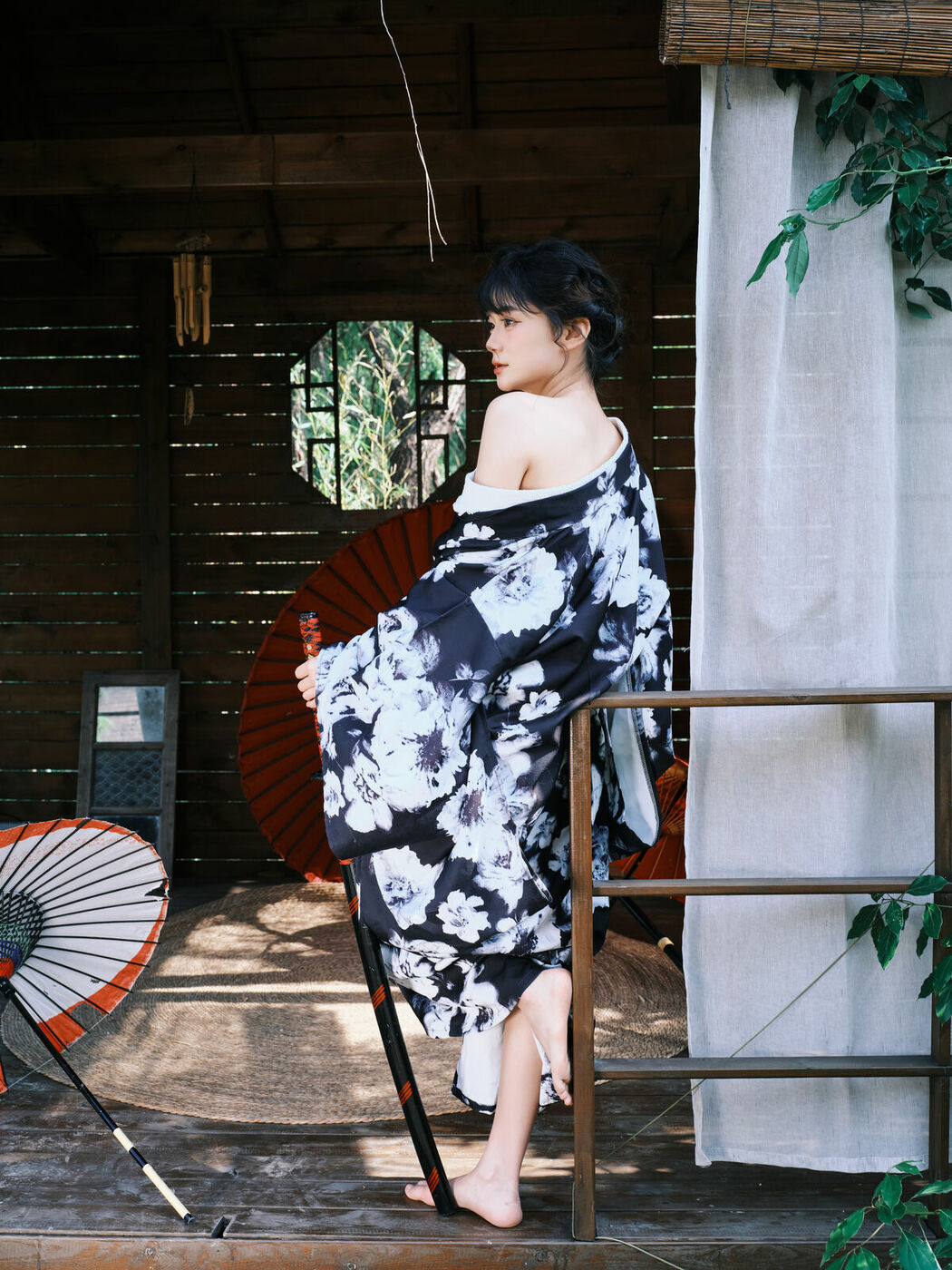 YiTuYu艺图语 Vol.9163 Xiao Shan Zao Jian (48P)