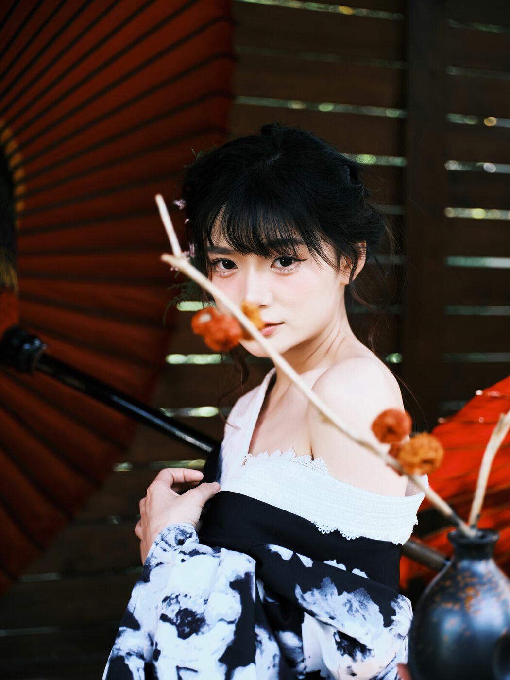 YiTuYu艺图语 Vol.9163 Xiao Shan Zao Jian (48P)