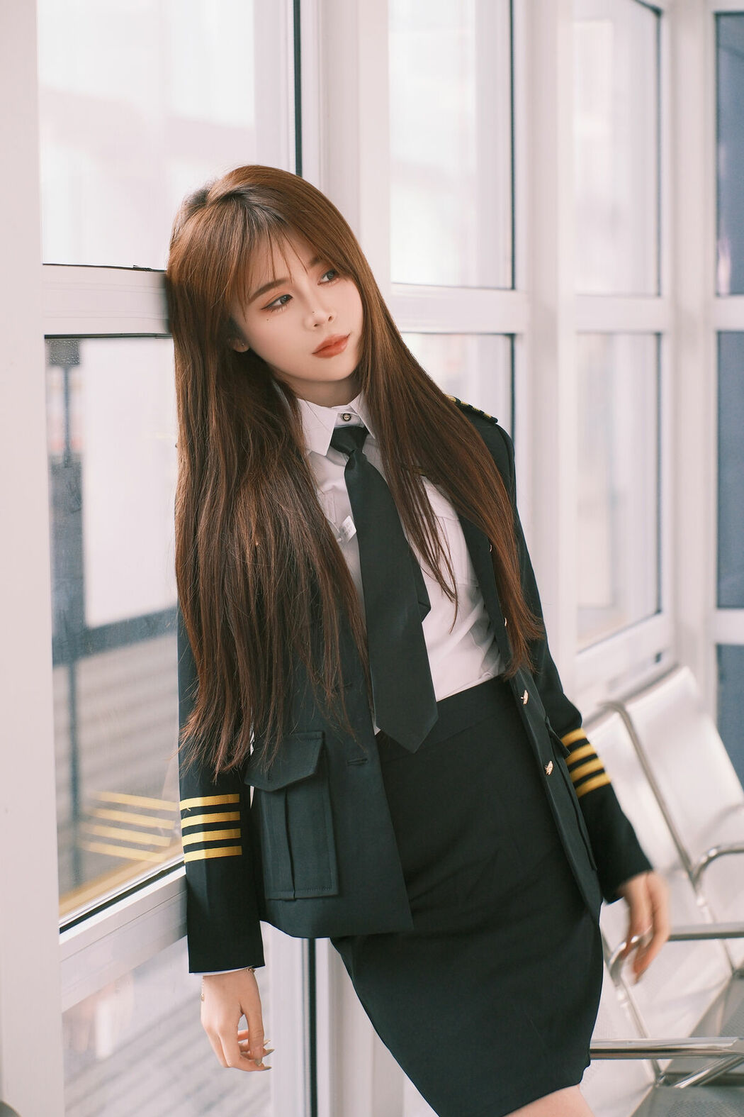 YiTuYu艺图语 Vol.9155 Pao Fu Xiao Fang (21P)