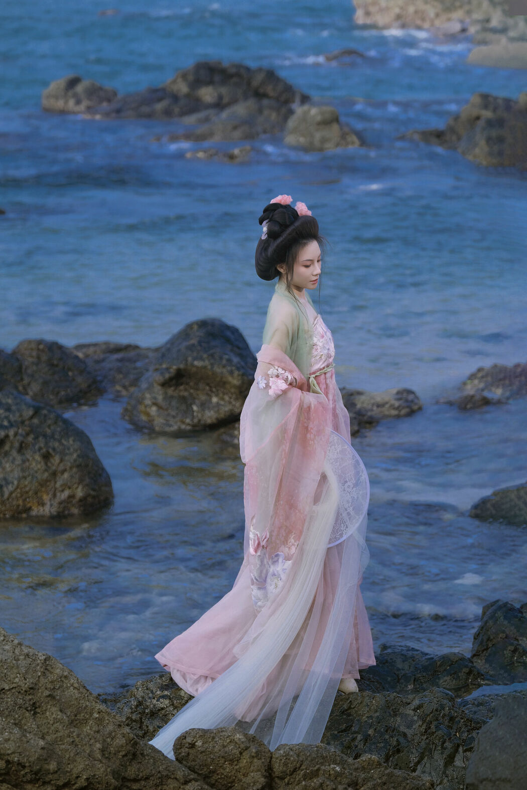 YiTuYu艺图语 Vol.9169 Xiao Guan (20P)