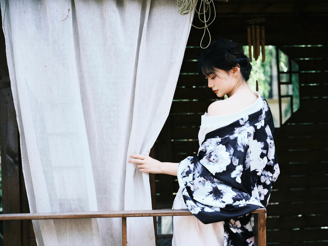 YiTuYu艺图语 Vol.9163 Xiao Shan Zao Jian (48P)