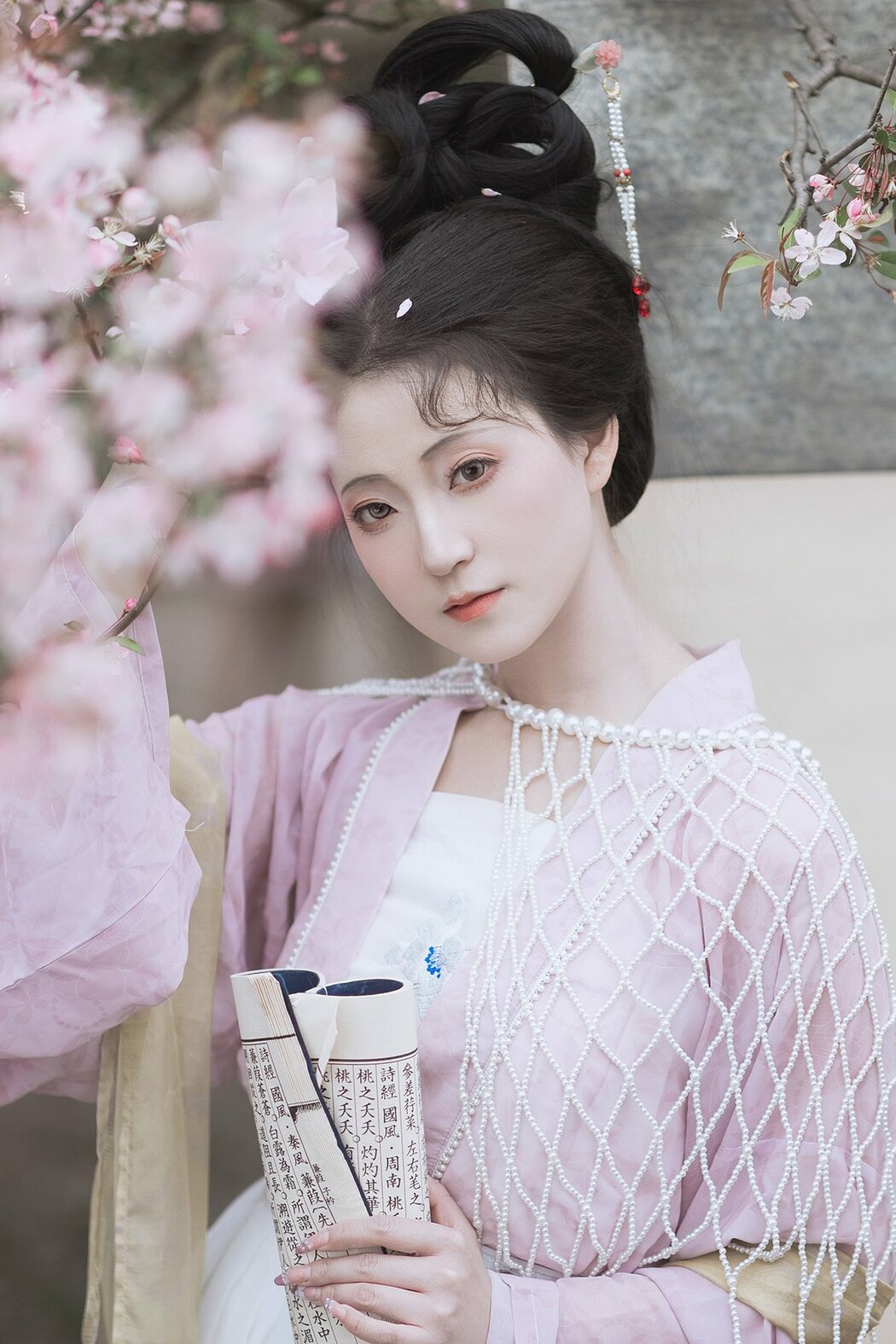 YiTuYu艺图语 Vol.9174 Fei Fei Xiang Bao Fu (36P) Cover Photo