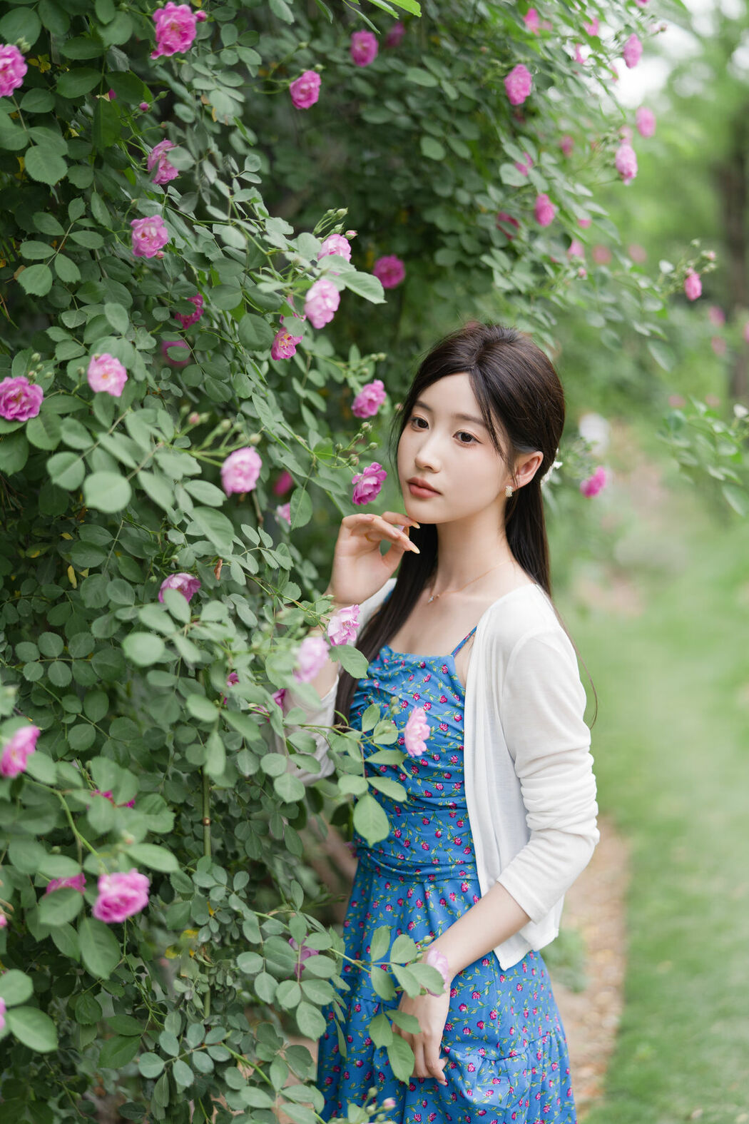 YiTuYu艺图语 Vol.9158 Zhi Zhi Wen (37P)