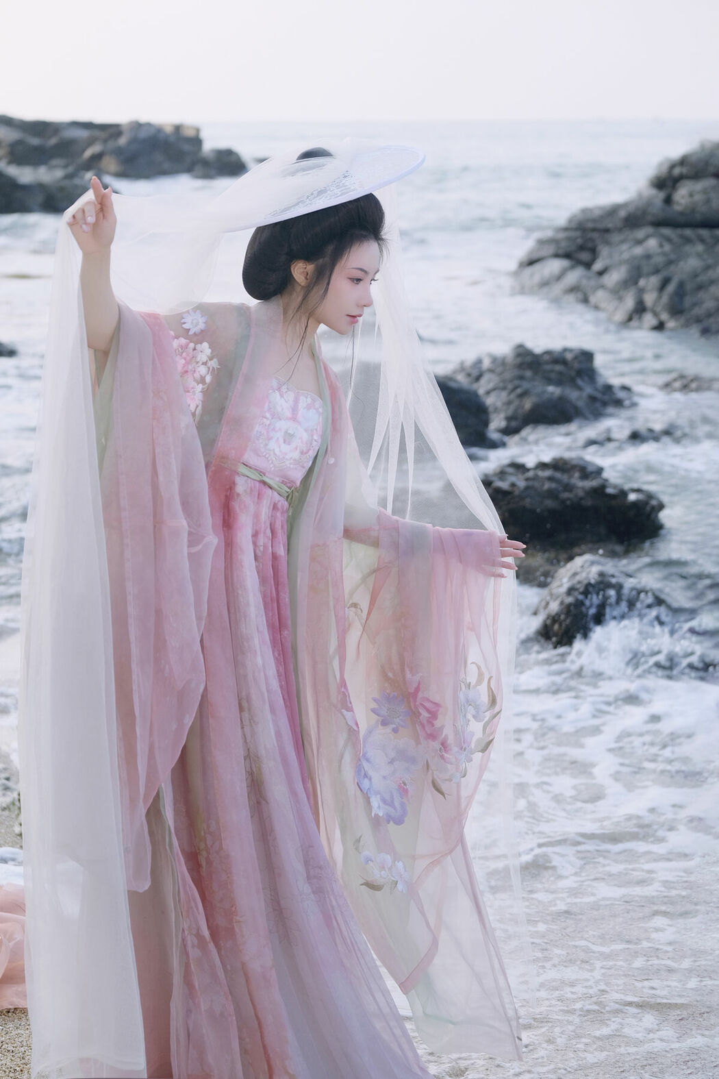 YiTuYu艺图语 Vol.9169 Xiao Guan (20P)