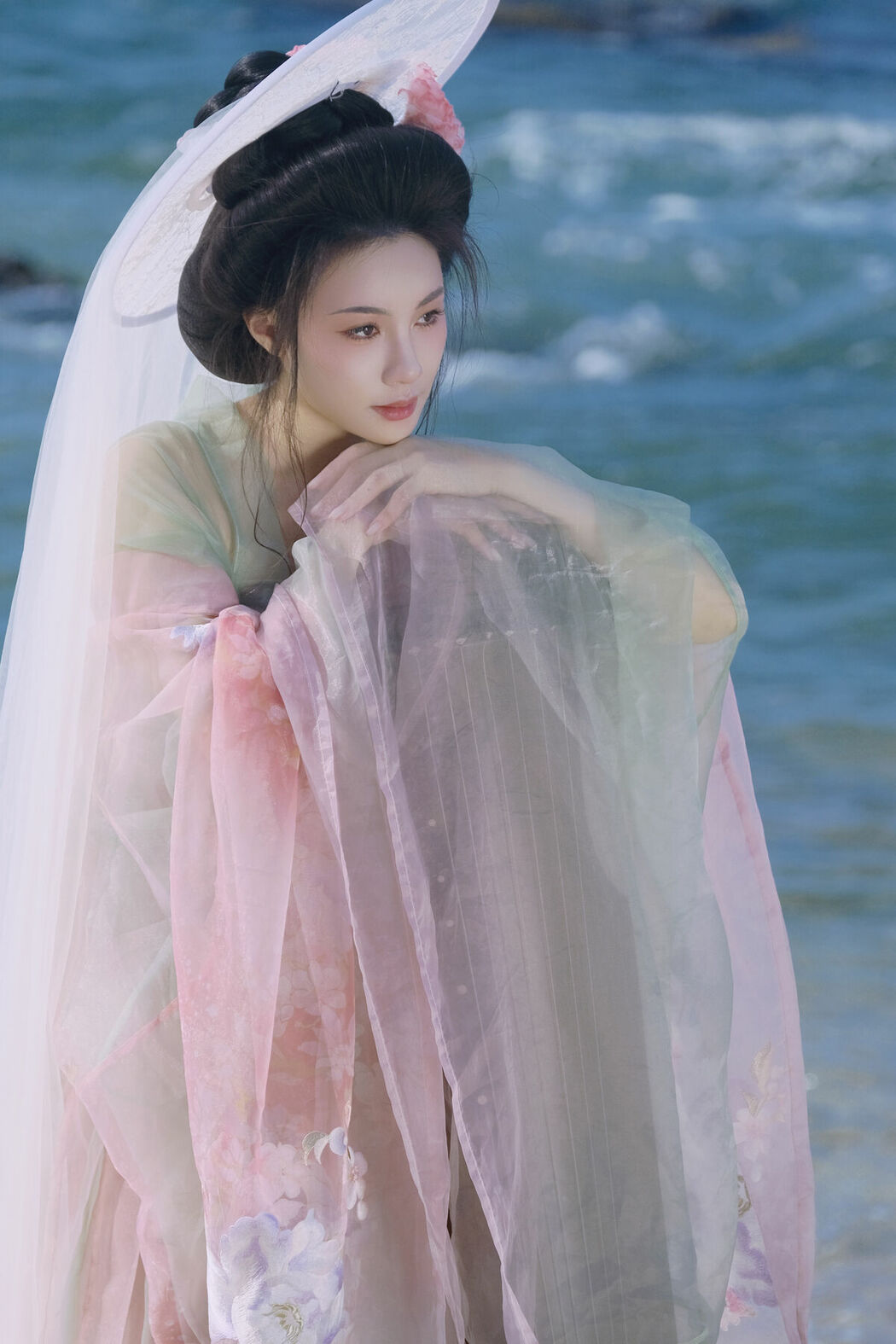 YiTuYu艺图语 Vol.9169 Xiao Guan (20P)