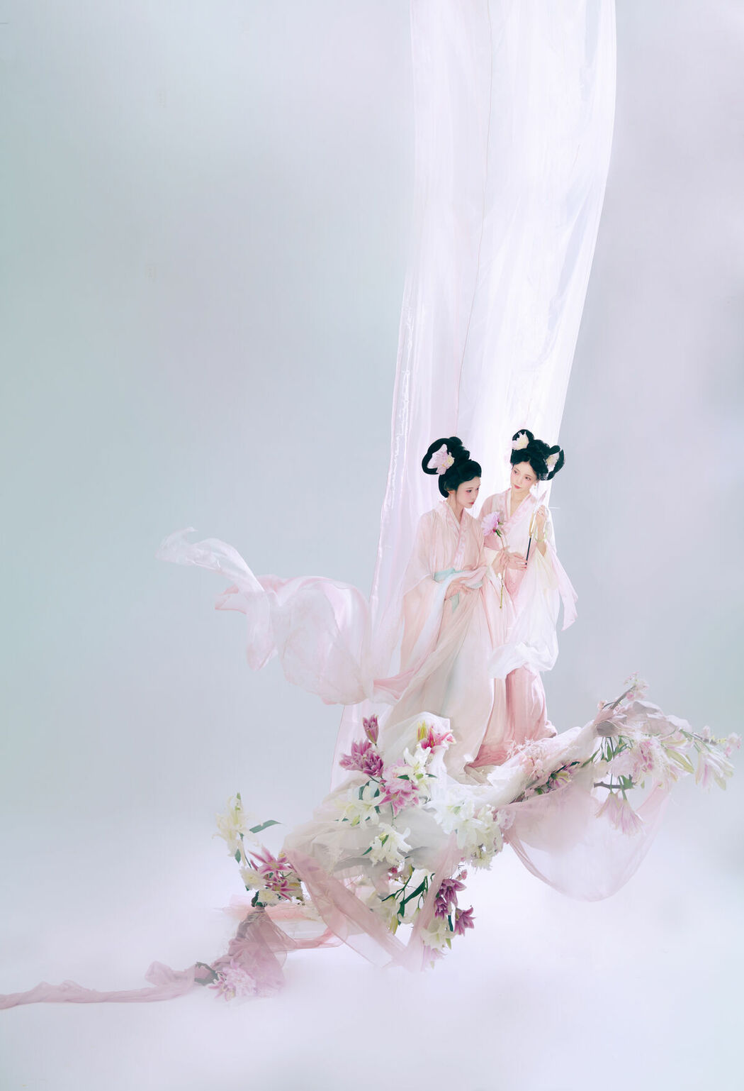 YiTuYu艺图语 Vol.9165 Tao Chi (32P)