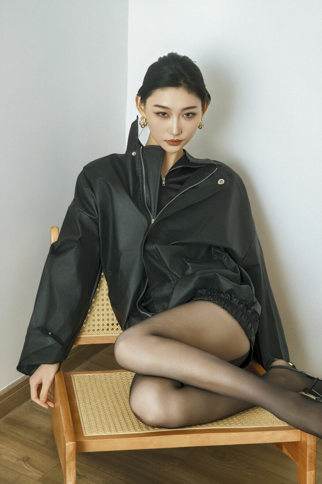 YiTuYu艺图语 Vol.9143 Chenaling_CL (24P)