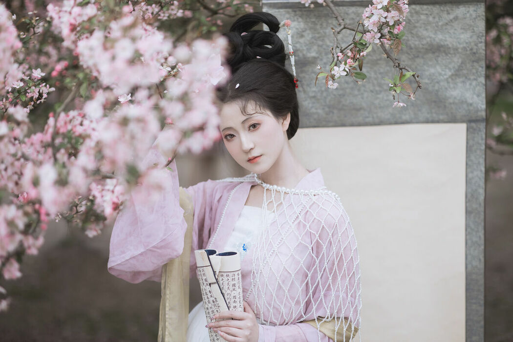 YiTuYu艺图语 Vol.9174 Fei Fei Xiang Bao Fu (36P)