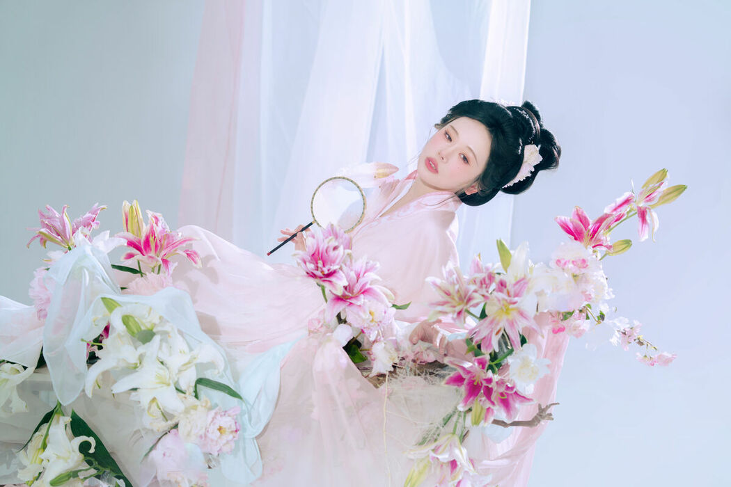 YiTuYu艺图语 Vol.9165 Tao Chi (32P)