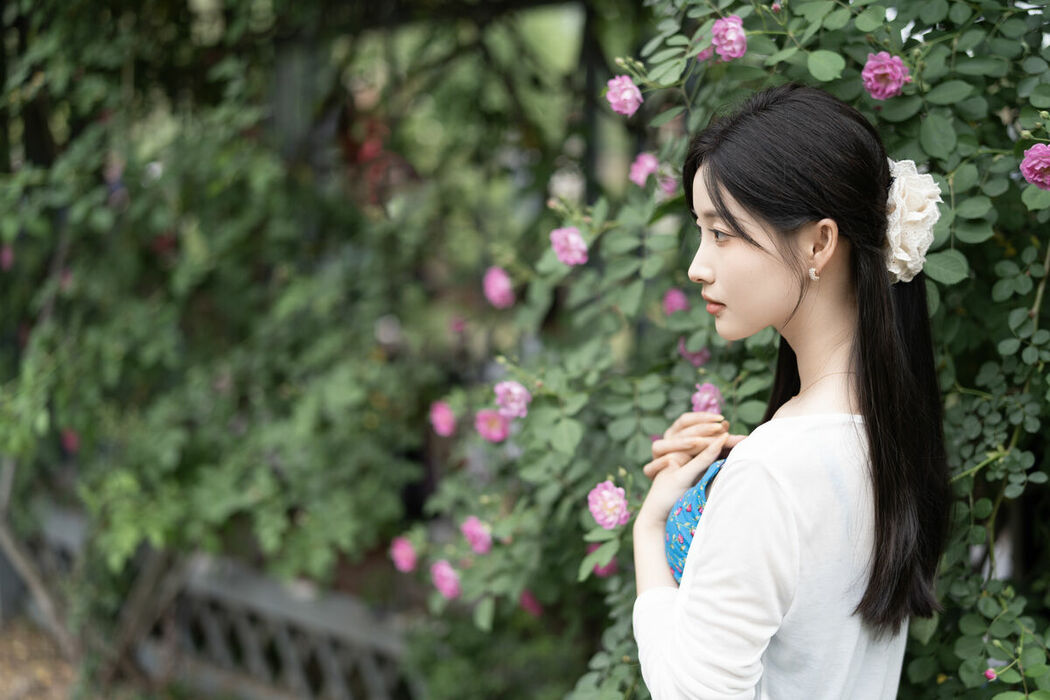 YiTuYu艺图语 Vol.9158 Zhi Zhi Wen (37P)