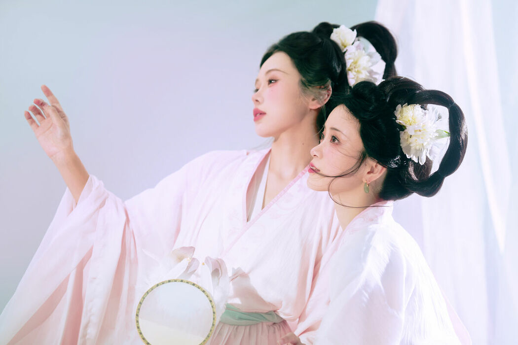 YiTuYu艺图语 Vol.9165 Tao Chi (32P)