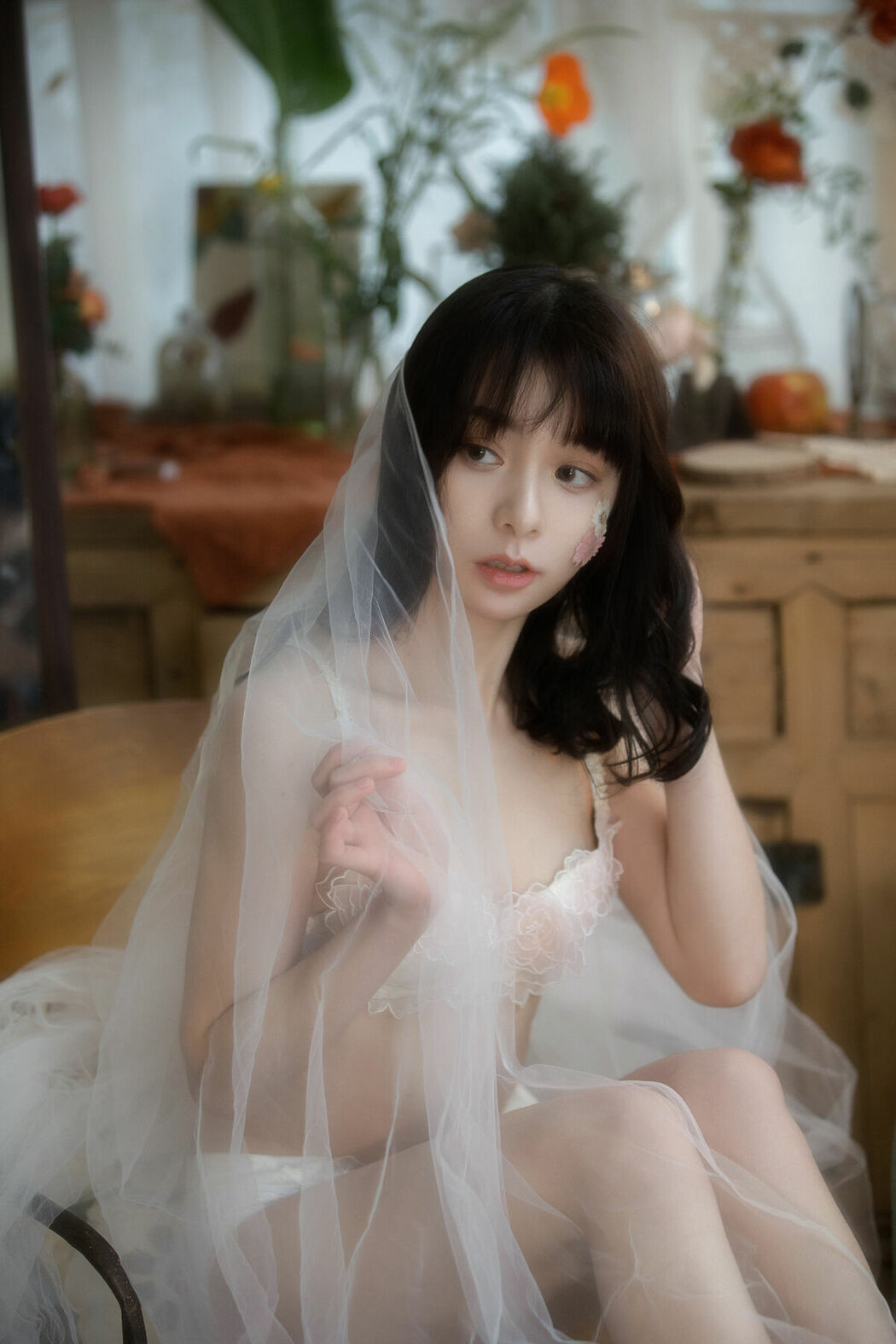 YiTuYu艺图语 Vol.9146 Fei Sato Ni Ni (19P)