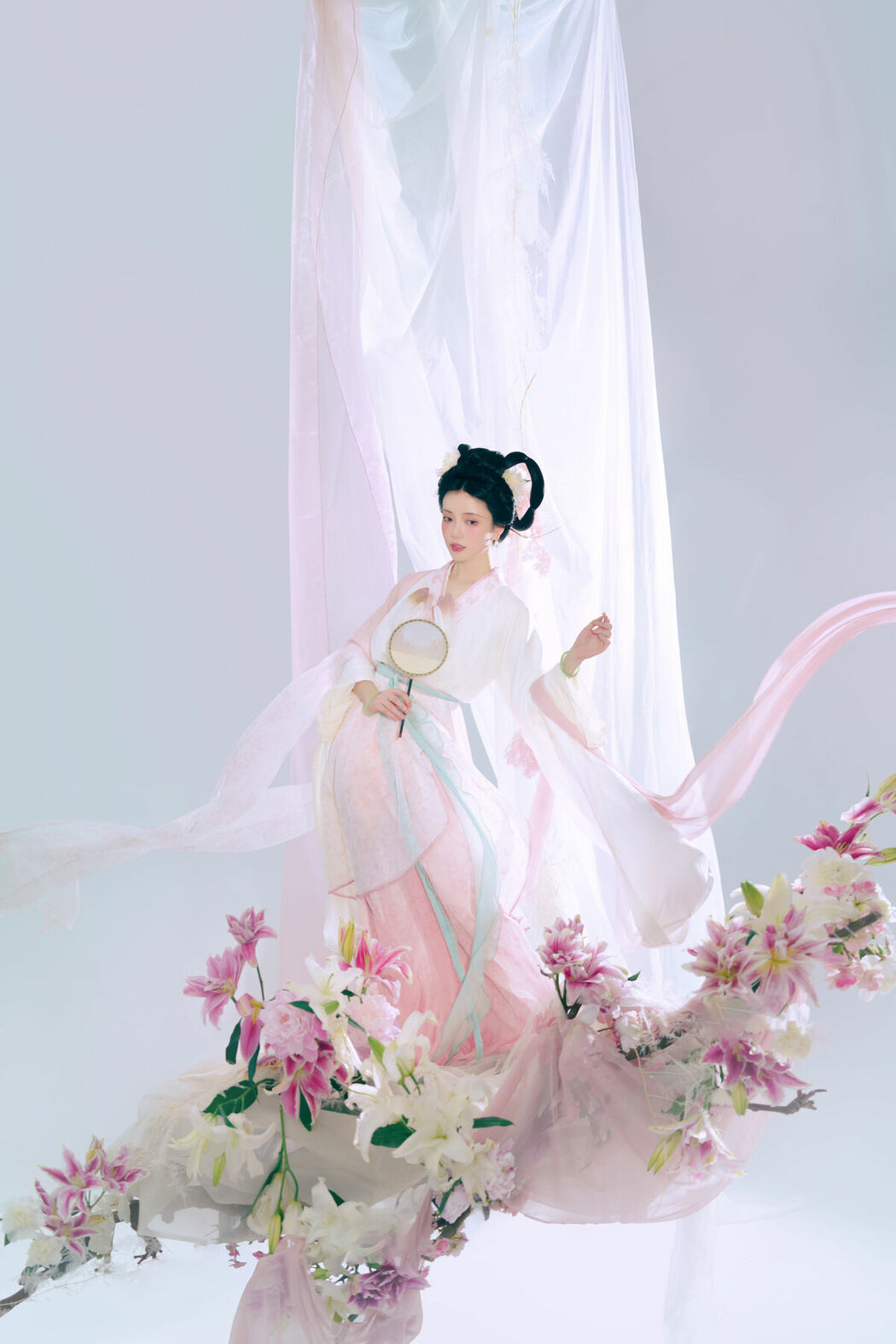 YiTuYu艺图语 Vol.9165 Tao Chi (32P)