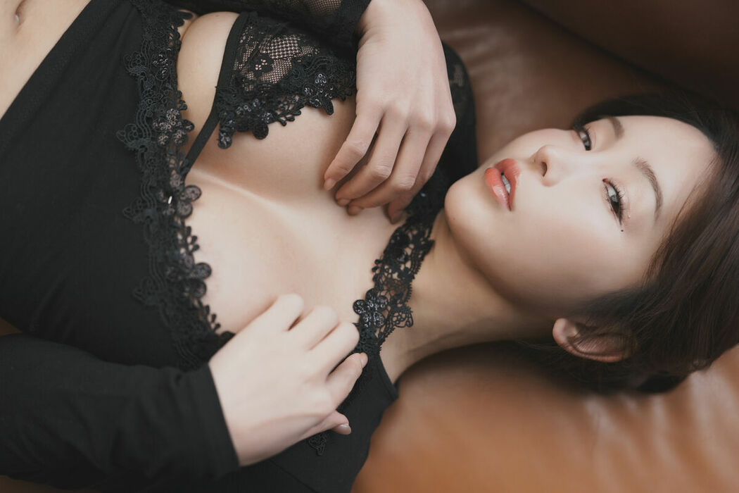 Coser@いくみ 193iKkyu3 – Fantia 2025年04月合集 Part01 (60P – 3V)