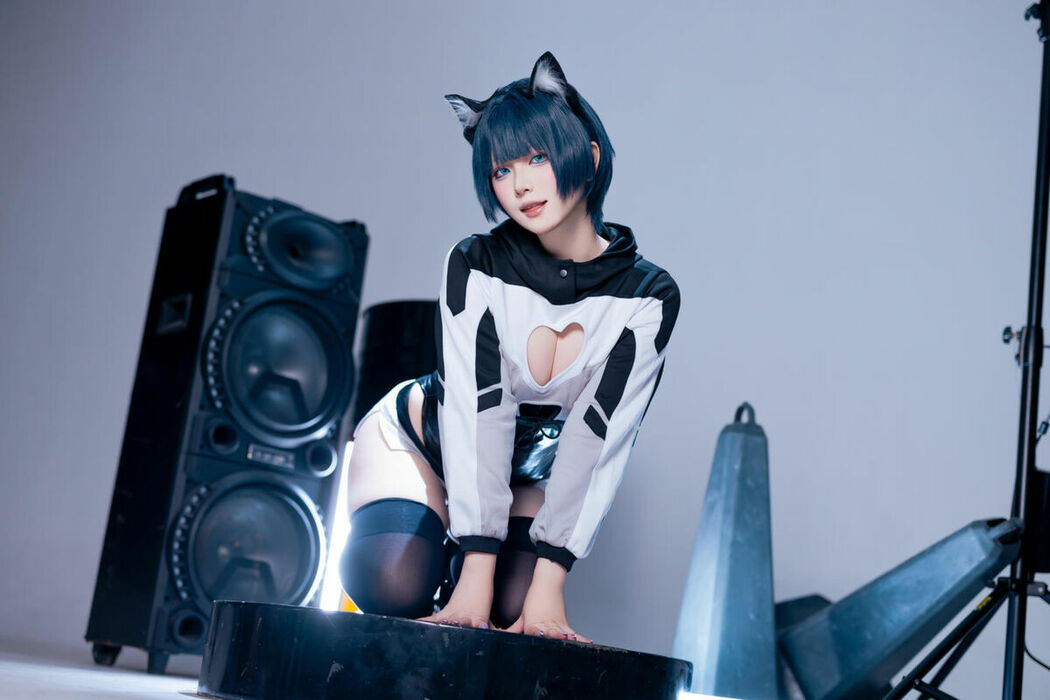 Coser@屿鱼 – 手办 (77P)