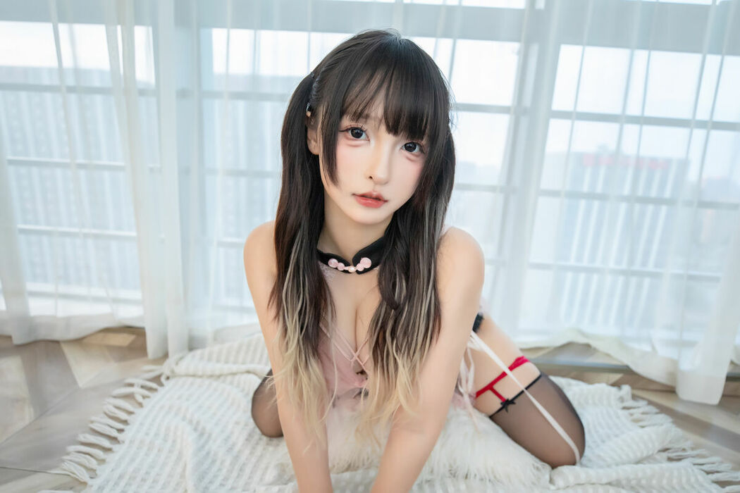 Coser@神楽坂真冬 – 攻速双马尾 (76P – 2V)