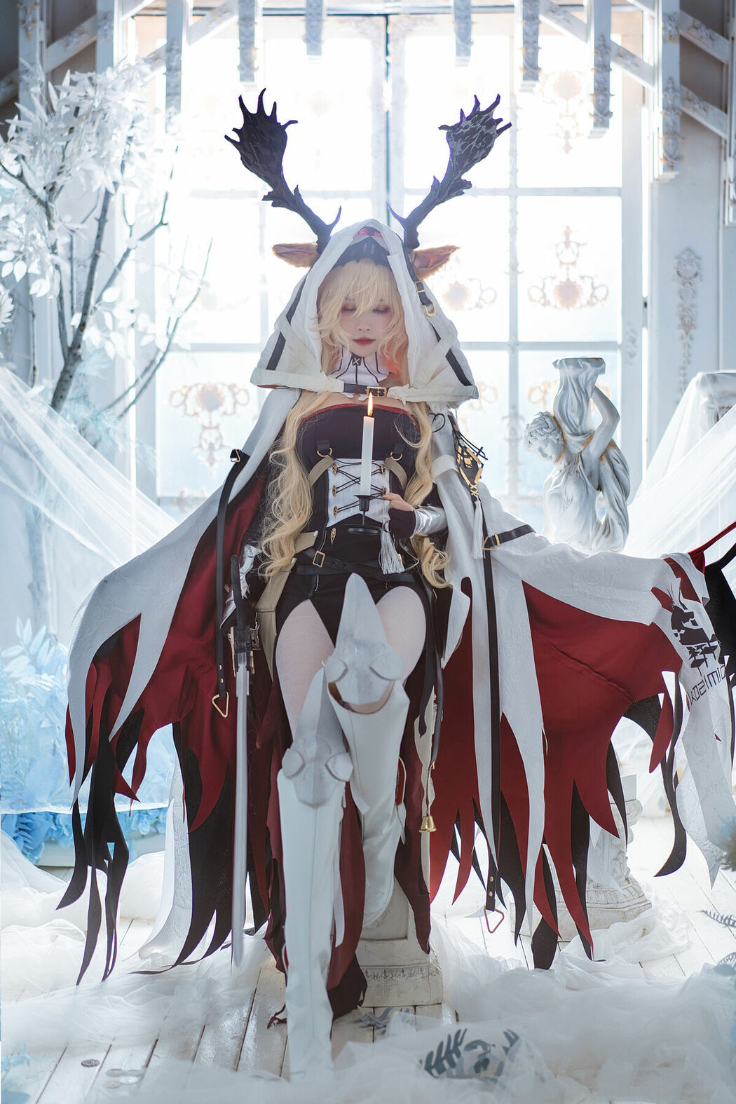 Coser@一千只猫薄禾 – 烛骑士 薇薇安娜 (13P)