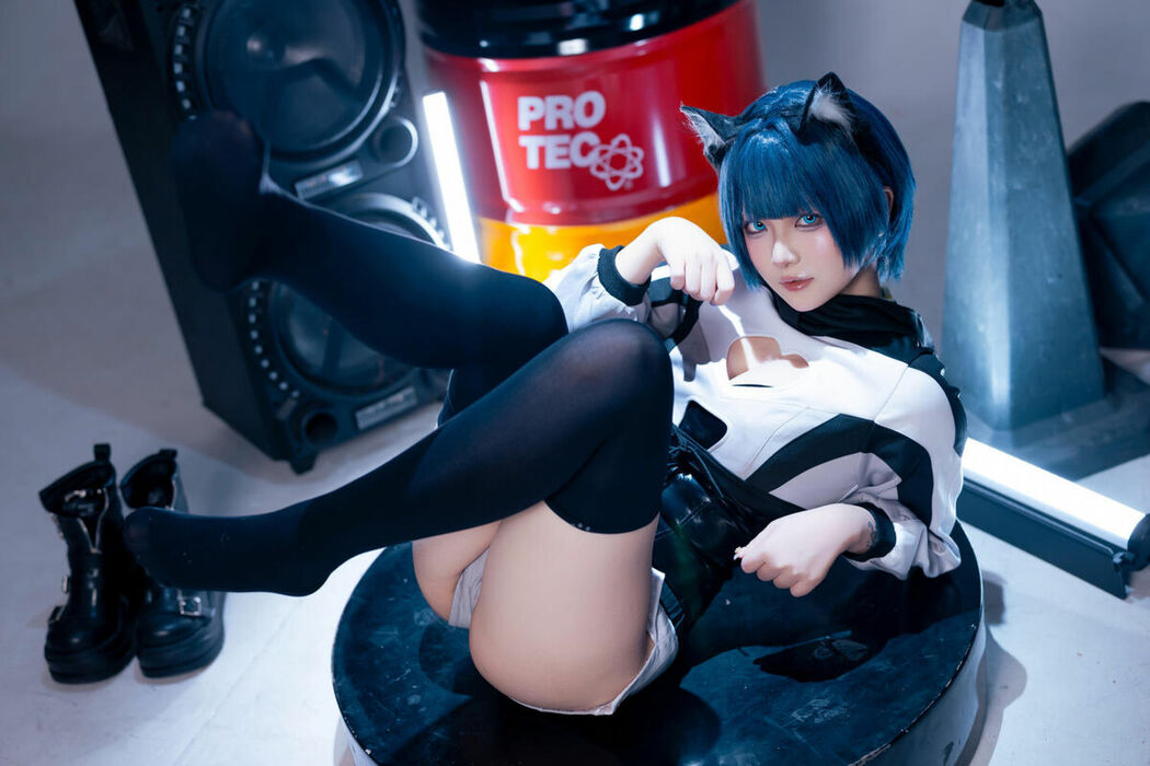 Coser@屿鱼 – 手办 (77P)