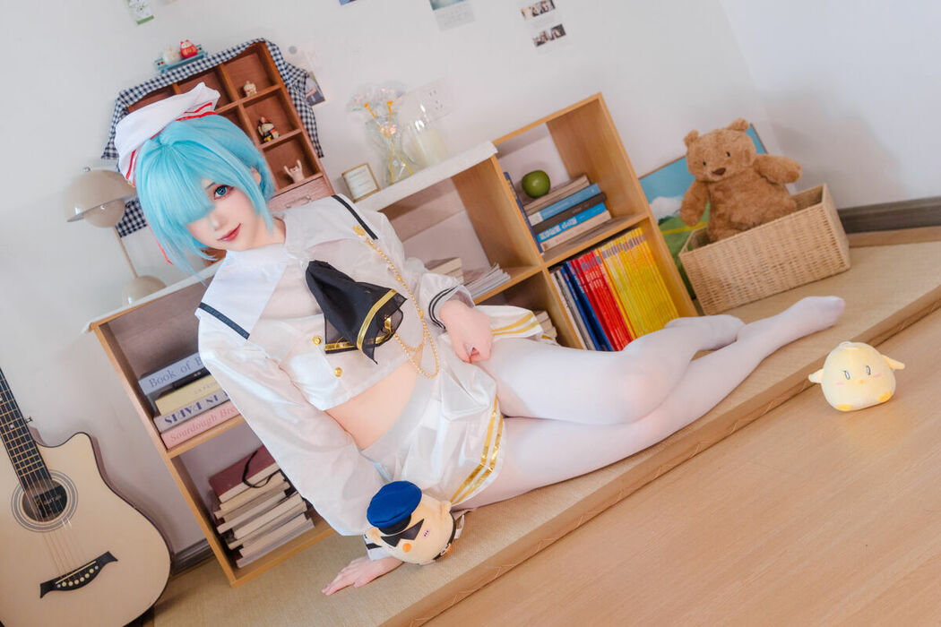 Coser@雪晴Astra – 雅努斯踌躇的换衣时间 (80P)