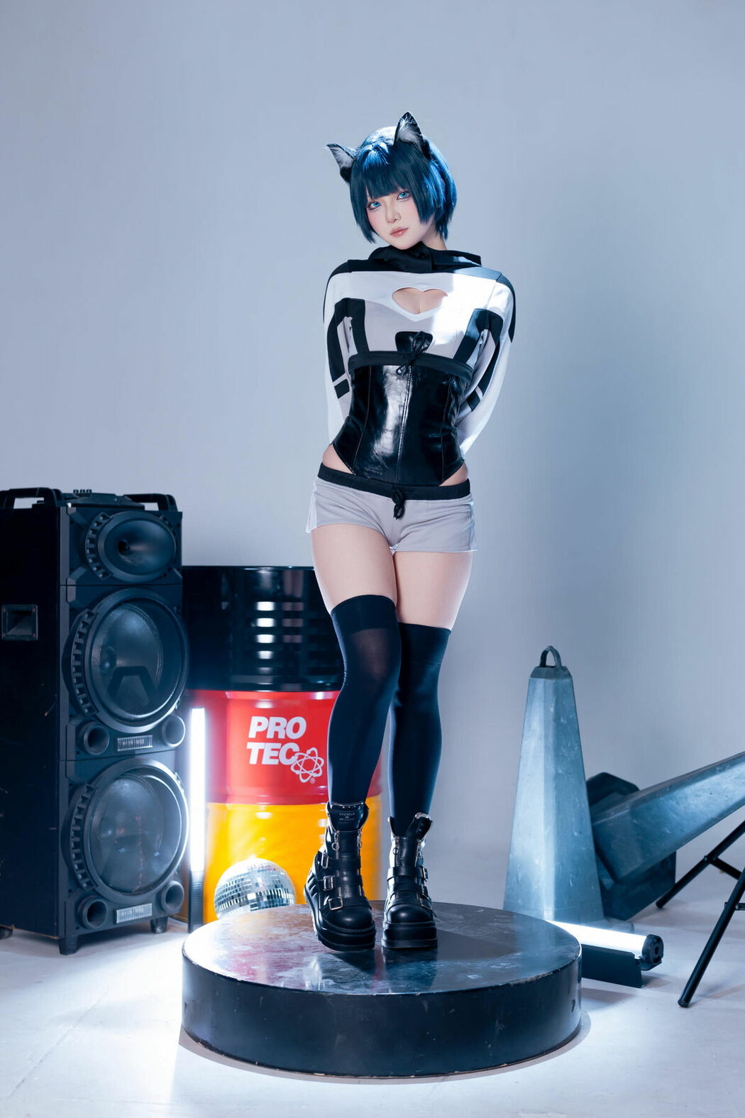 Coser@屿鱼 – 手办 (77P)