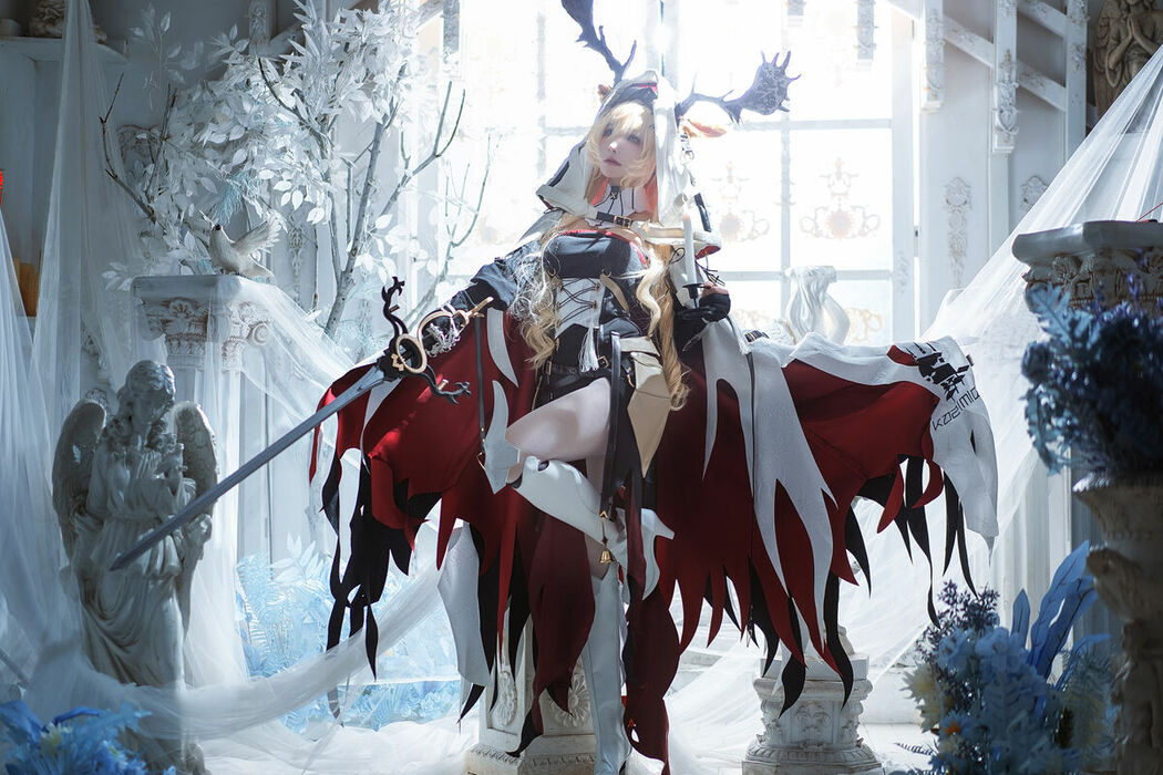 Coser@一千只猫薄禾 – 烛骑士 薇薇安娜 (13P)