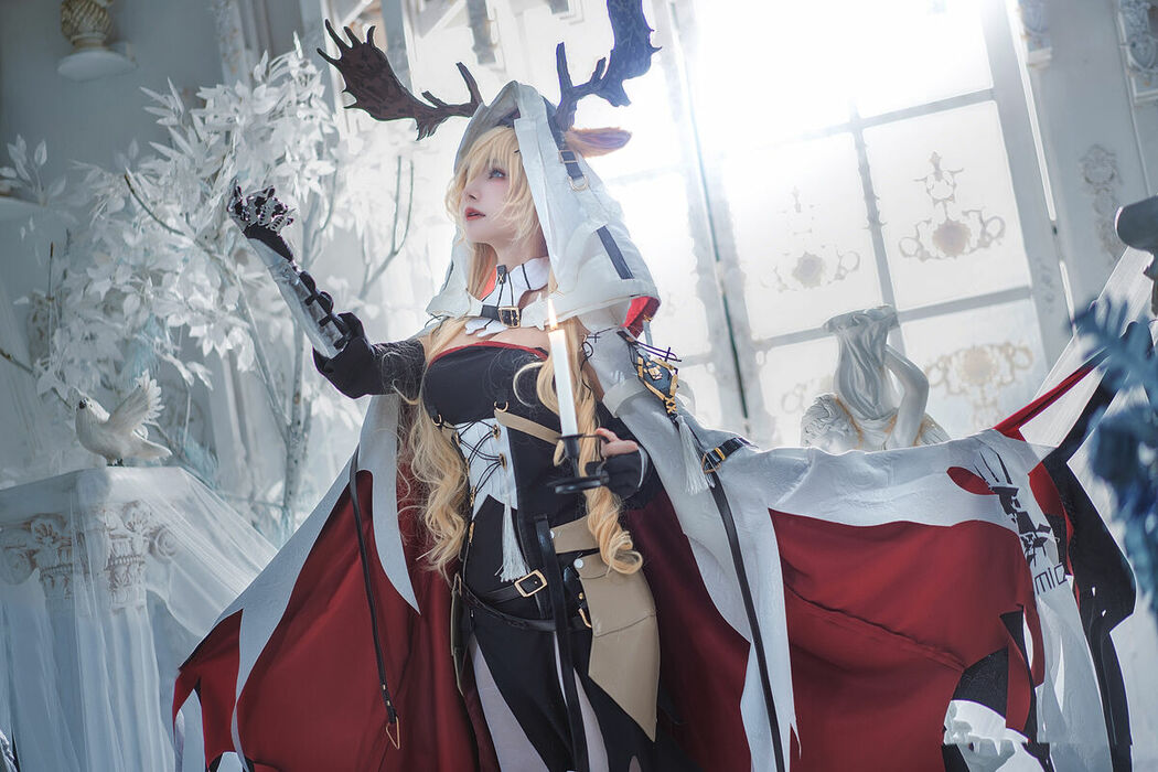 Coser@一千只猫薄禾 – 烛骑士 薇薇安娜 (13P)