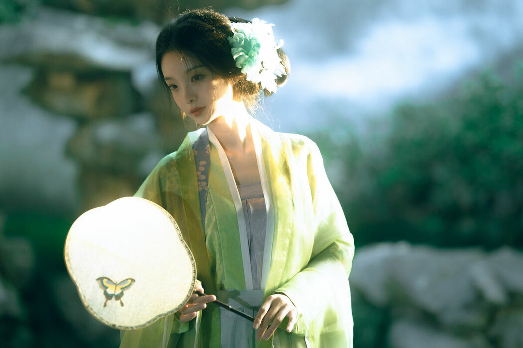 YiTuYu艺图语 Vol.9195 Li Yu Ayu (43P)