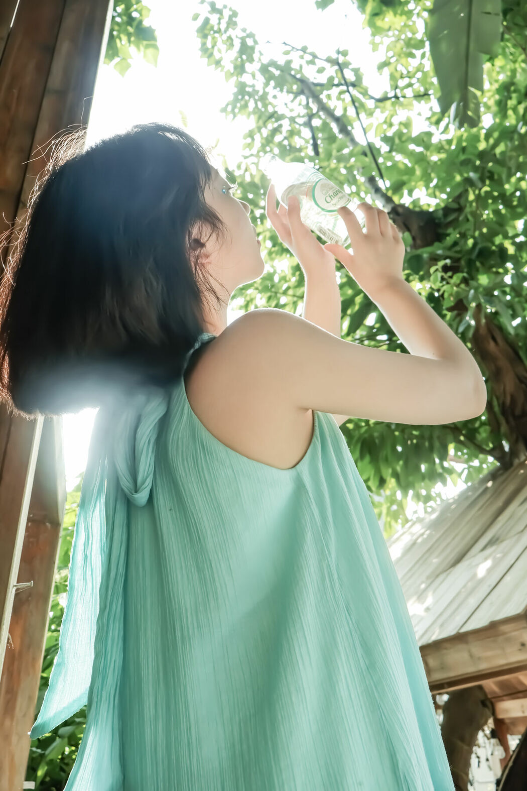 YiTuYu艺图语 Vol.9201 Wo Shi Yi Ke Sheng Dan Shu (18P)