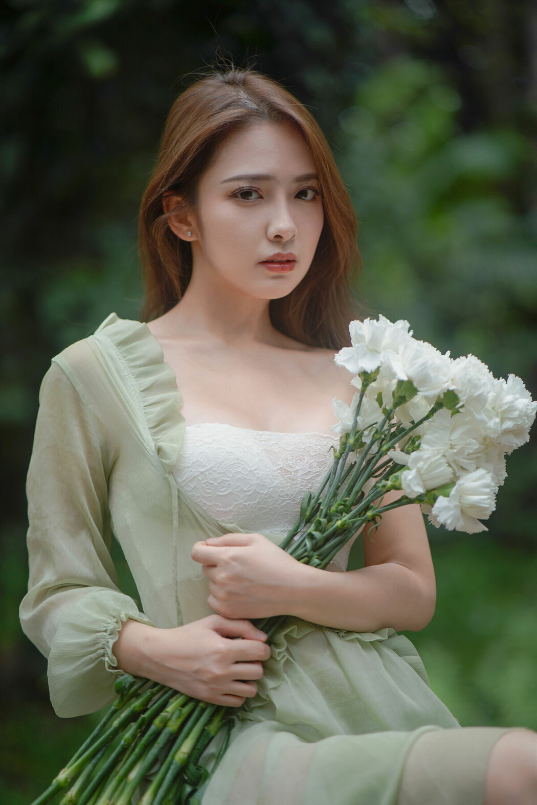 YiTuYu艺图语 Vol.9196 Ying Er YY (40P)